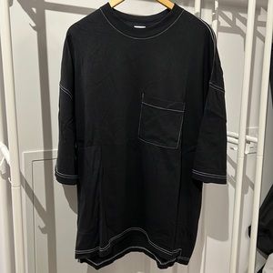 Urban Outfitters oversized men’s t-shirt